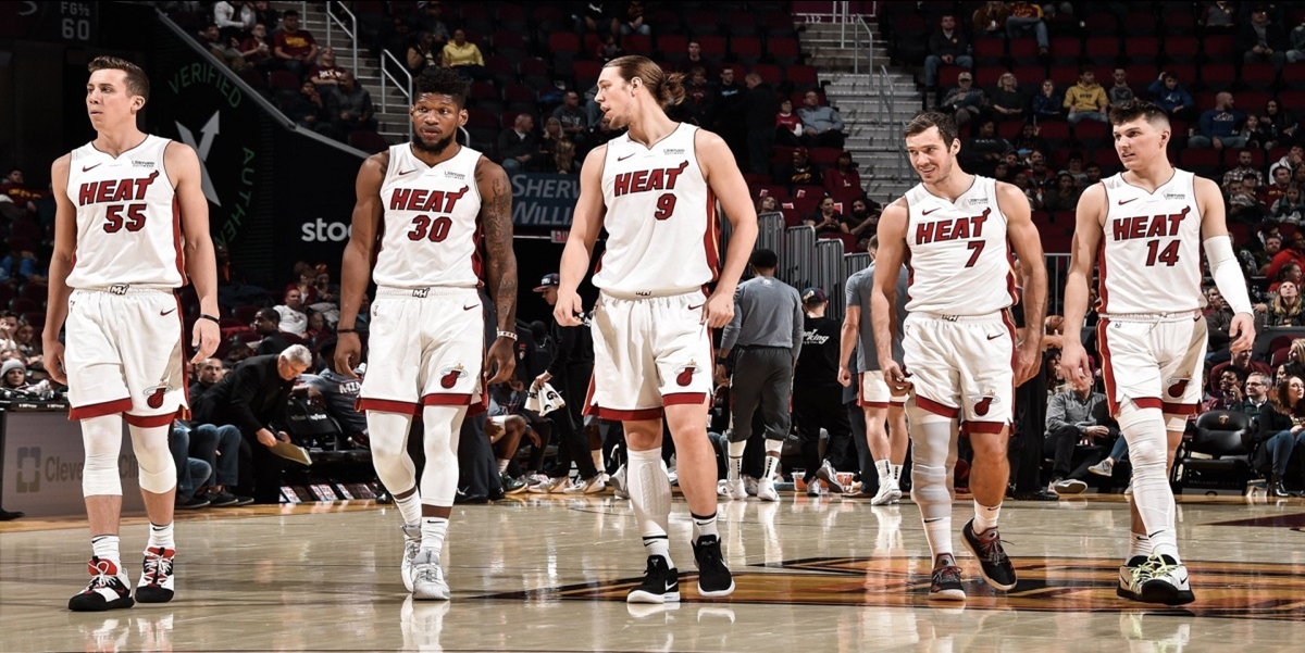 Panas Lagi, Miami Heat Bertahan Di Papan Atas